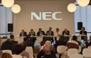 Un'immagine dell'audizione della XII commissione tenuta ad Accumoli (RI).