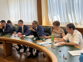La seduta della commissione. 